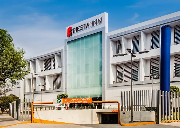 Fiesta Plaza Aeropuerto Hotel 4*
